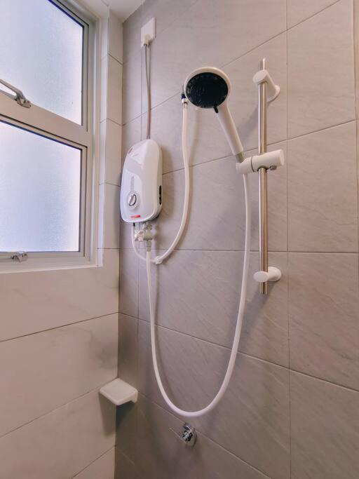 A1403 Jb City Sks Habitat Larkin 2Br 6Pax 100Mbps Netflix!! By Stay Johor Bahru Luaran gambar